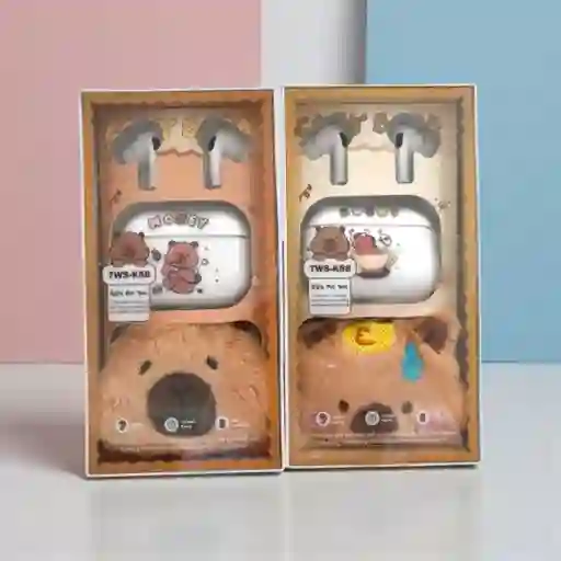 Audífonos De Capibara Con Llavero