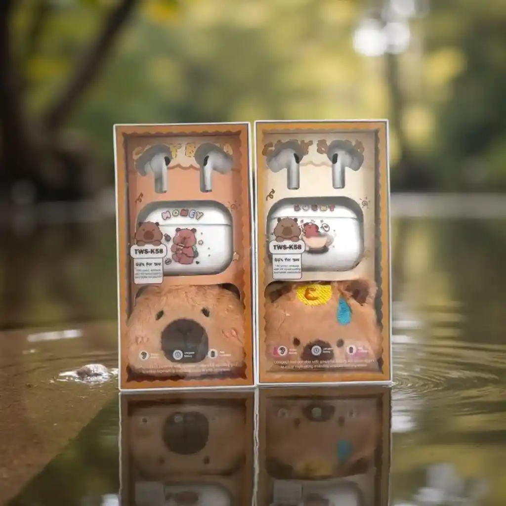 Audífonos De Capibara Con Llavero