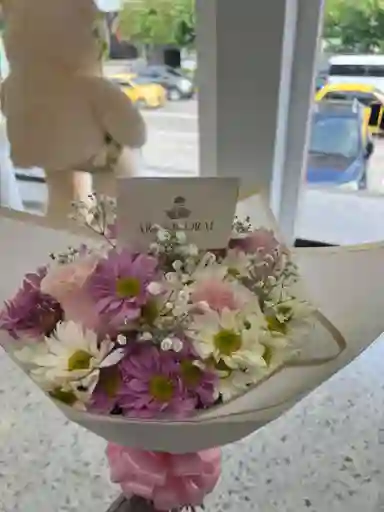 Ramillete Surtido Margaritas Y Rosas