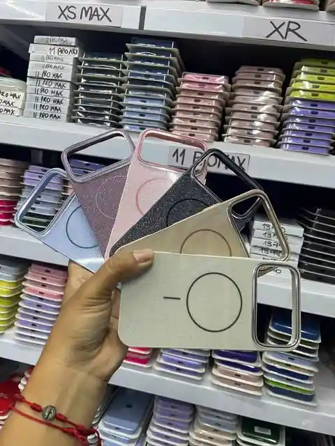 Iphone 17 Pro Max | Case Premium | Forro Rigido | Carcasa Protectora | Pink Brillantina