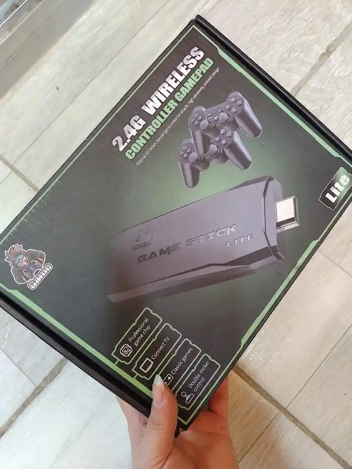 Consola De Juegos Retro En Hdmi M8 Con Controles Inalambricos
