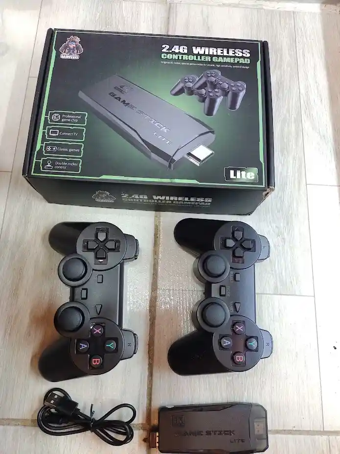 Consola De Juegos Retro En Hdmi M8 Con Controles Inalambricos
