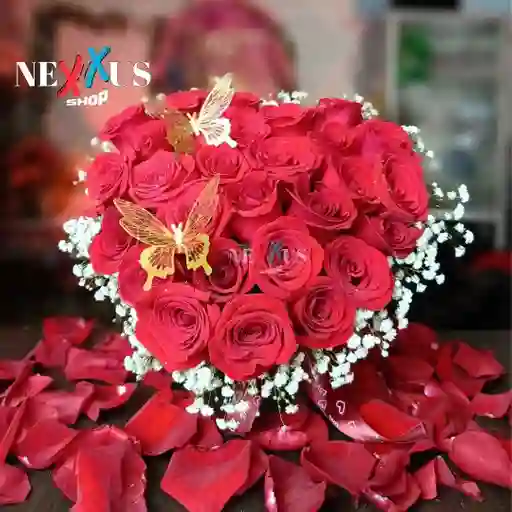 Corazon De Rosas Naturales