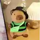 Peluche Capibara Con 9 Piezas De Ropa Capibara A La Moda