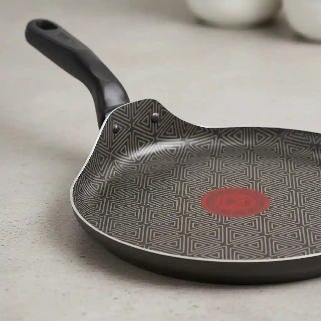 Mini Plancha Redonda Imusa Antiadherente Para Asar Talent Ligera