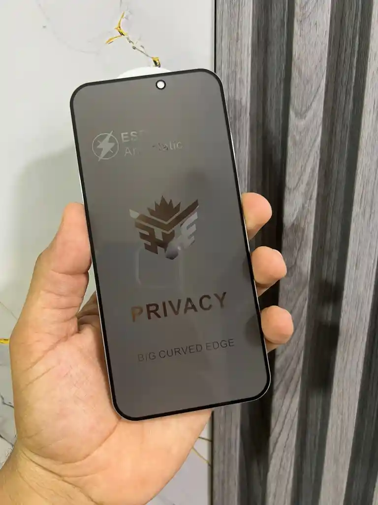Vidrio Templado Anti Espia 17 Pro Max