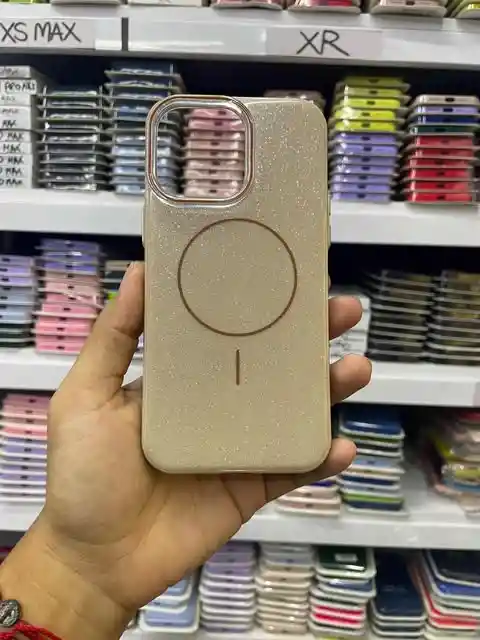 Iphone 15 | Case Premium | Forro Rigido | Carcasa Protectora | Beige Brillantina