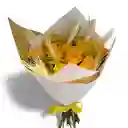 Rosas Amarillas Y Espigas/ Año Nuevo