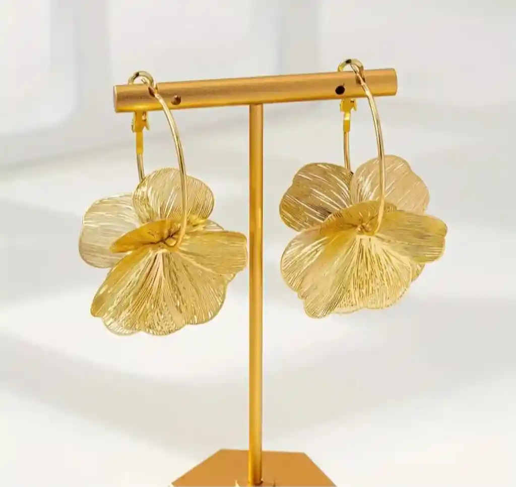Argollas Petalos De Oro