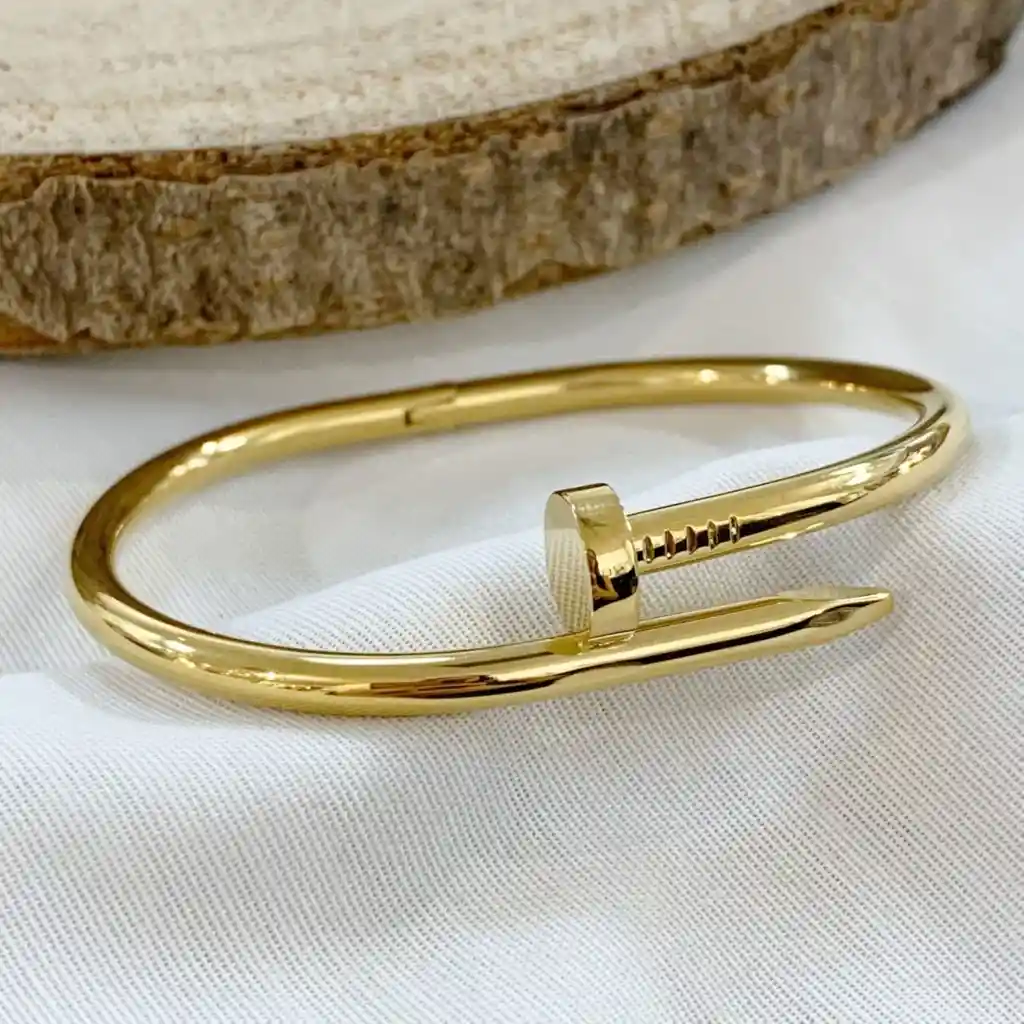 Pulsera Dorada En Acero Inoxidable