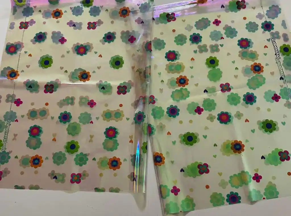 💎 Papel De Envoltura Tornasol Holográfico (celofán/vinilo) – ¡el Efecto Arcoíris En Tus Regalos! 🌈