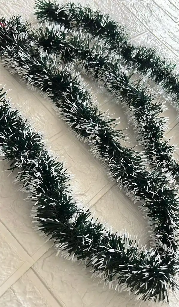 Guirnalda Tira 1.9 Punta Blanca