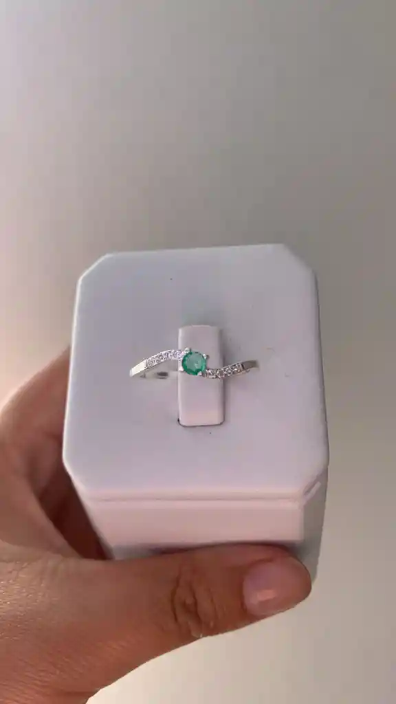 Anillo Esmeralda Redonda Plata Ley 925