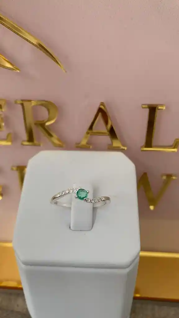 Anillo Esmeralda Redonda Plata Ley 925