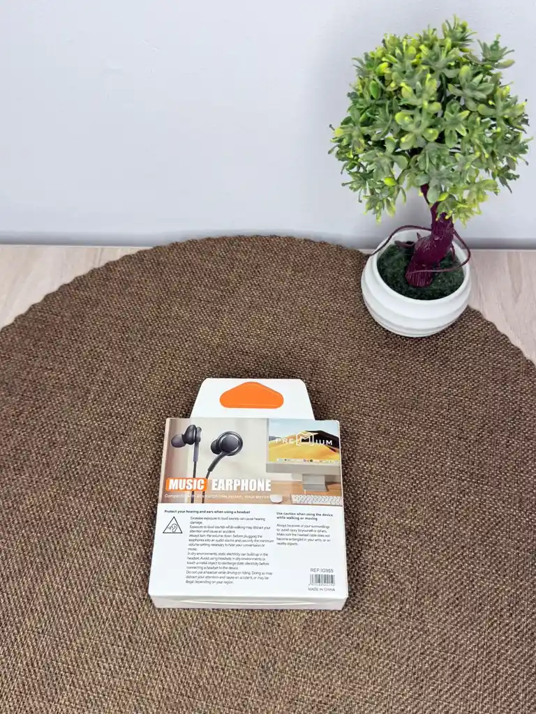 Audifonos Con Microfono 3.5mm Entrada Plus / Premium