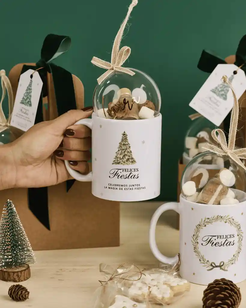 Kit Navideño Mug Y Chocolate Con Galleta Y Masmelos