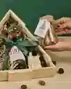 Caja Navideña En Forma De Arbolito Con Vino Santa Rita Y Galletas