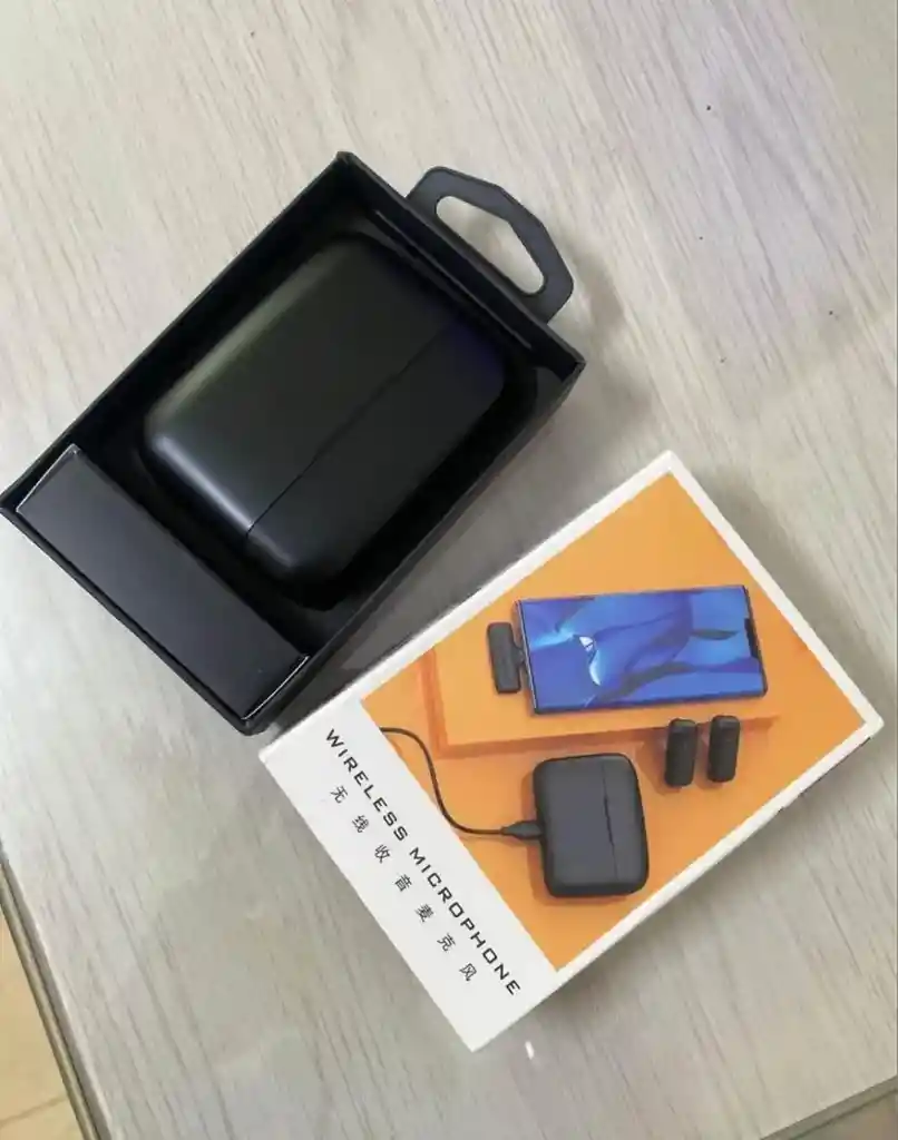 Micrófono Solapa Iphone Andoid Doble Estuche Recargable Inalámbrico