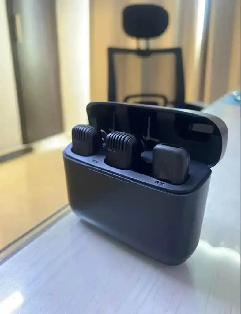 Micrófono Solapa Iphone Andoid Doble Estuche Recargable Inalámbrico