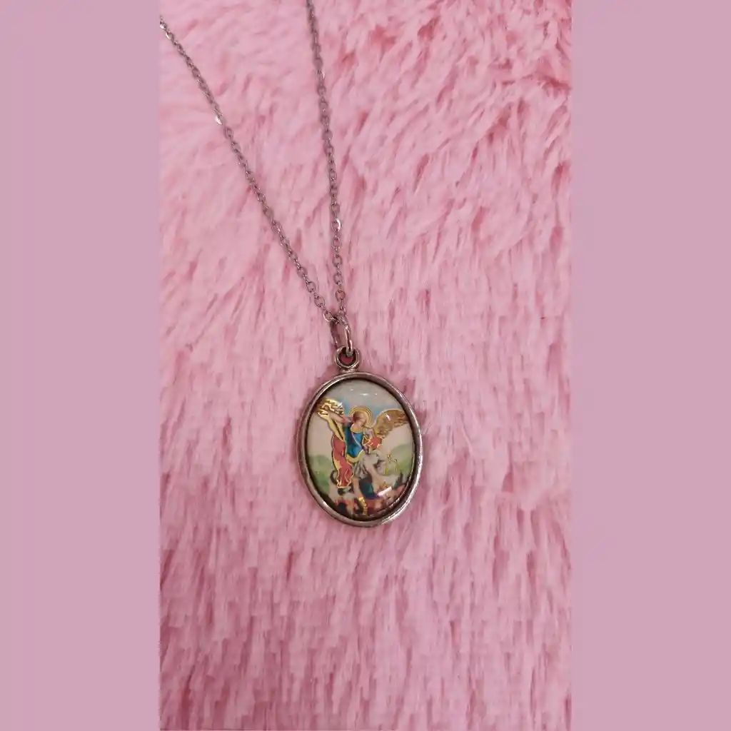 Cadena Con Medalla San Gabriel Arcangel Acero
