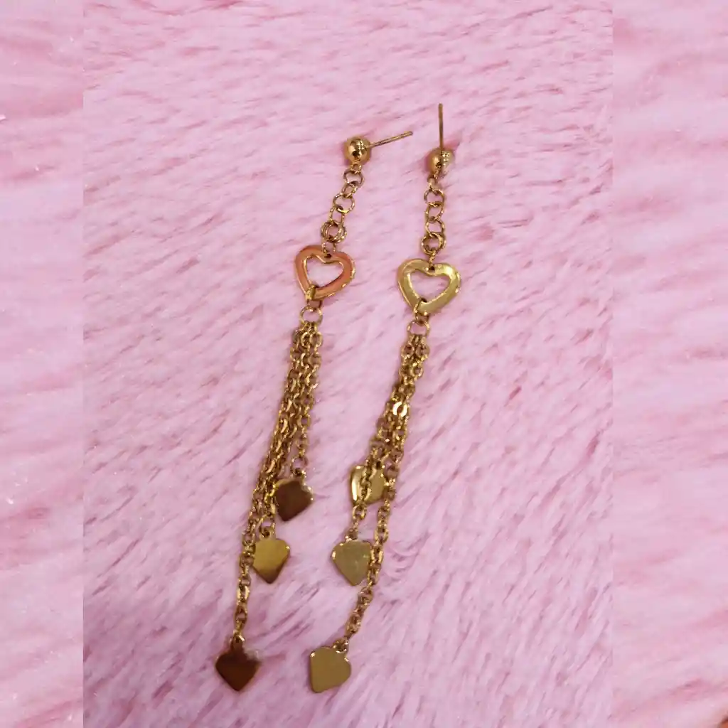 Aretes Acero Dorado Largos Corazon