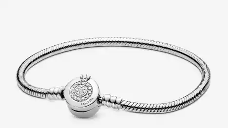Brazalete Pandora Moments Cadena De Serpiente Corona O Resplandeciente Plata