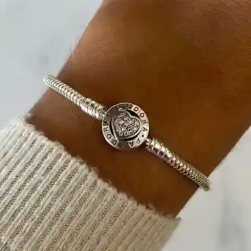 Brazalete Pandora Moments Cadena De Serpiente Corona O Resplandeciente Plata