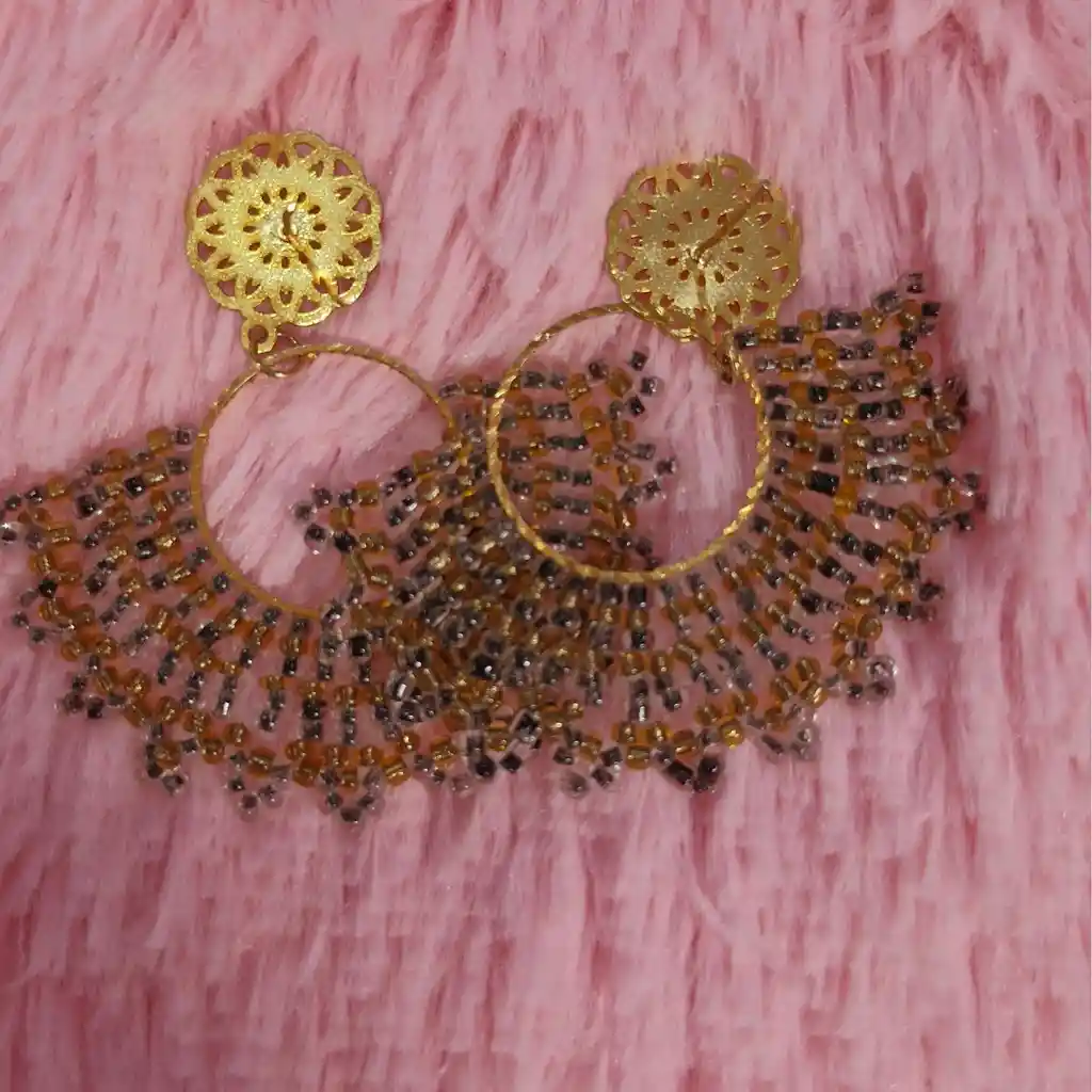 Aretes De Mostacilla En Acero Dorado