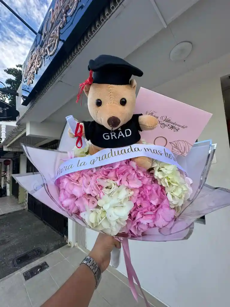 Grado Hortencias Y Peluche