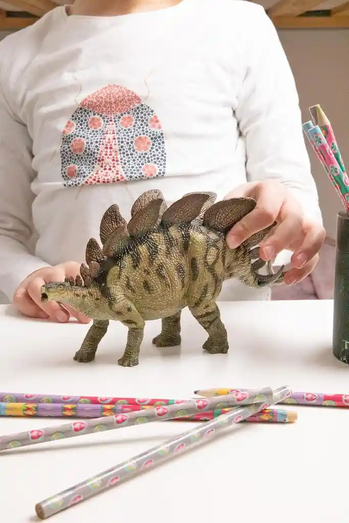 Figura Coleccionable Dinosaurio Stegosaurus Pintada A Mano