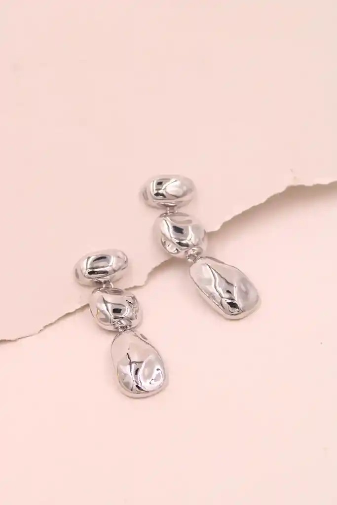 Arete Rodio Grande Silver Rock Drop