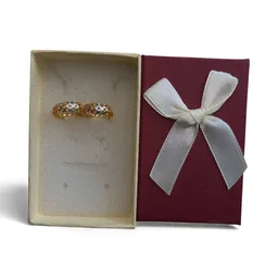 Aretes Tipo Candonga Grande Redonda Con Diseño De Malla Y Variedad De Colores Como Azul, Dorado Y Rosa