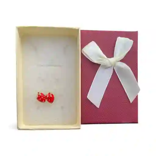 Arete Tipo Topo Pequeño De Motivo De Fresa