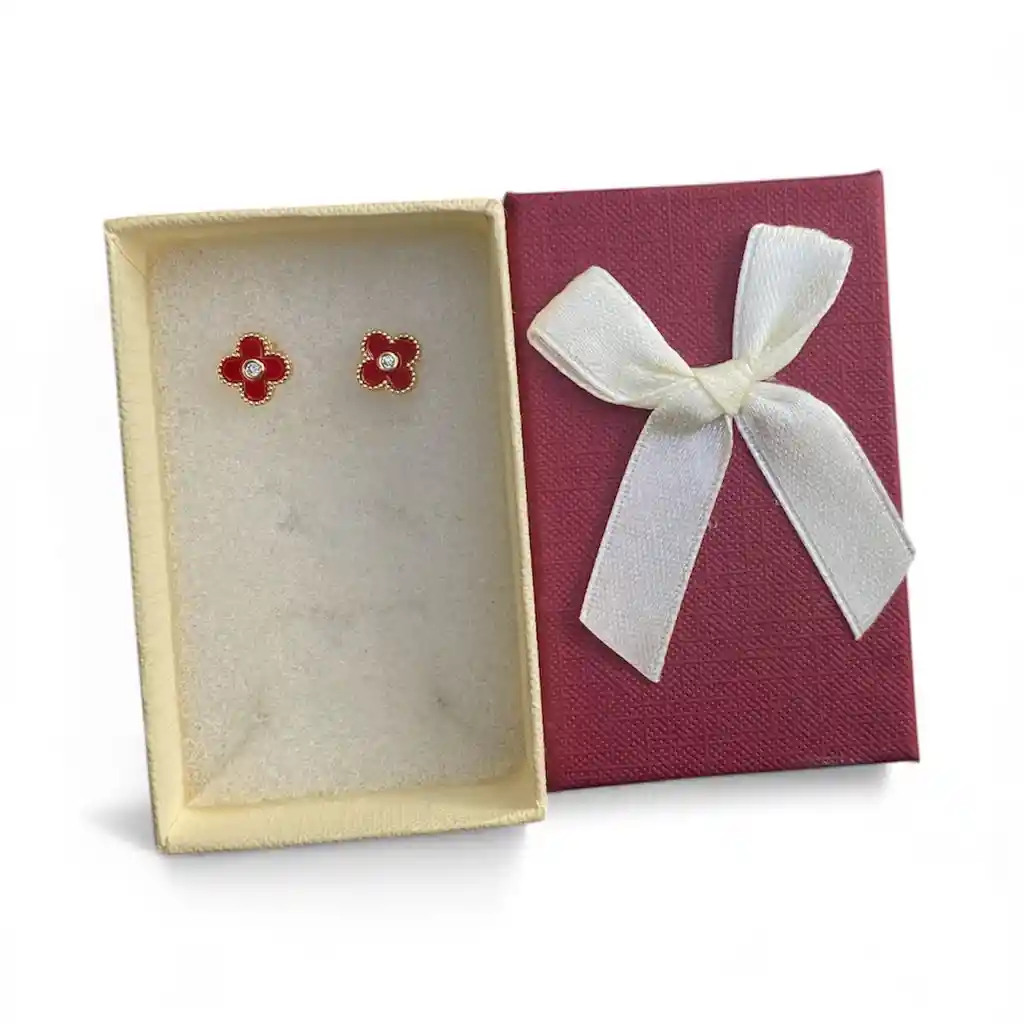 Arete Tipo Topo Diseño De Flor Color Rojo Con Dorado