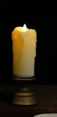 Vela Con Candelabro Pequeña Decoración Luz Led Movimiento Real
