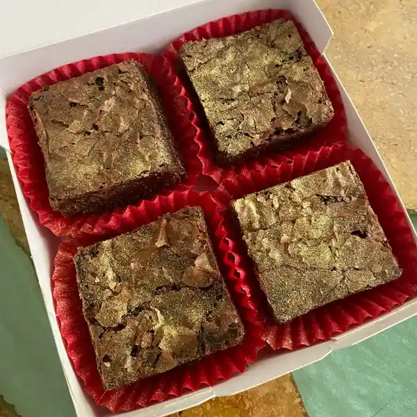 Brownies Tradicionales X 4