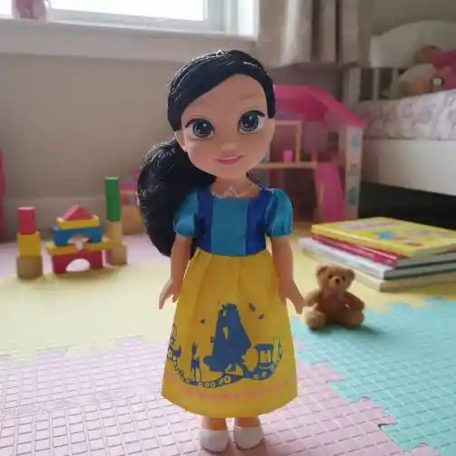 Muñeca Princesa Blanca Nieves / Sonido.