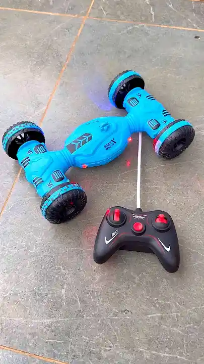 Carro De Juguete Acrobático Con Control Remoto