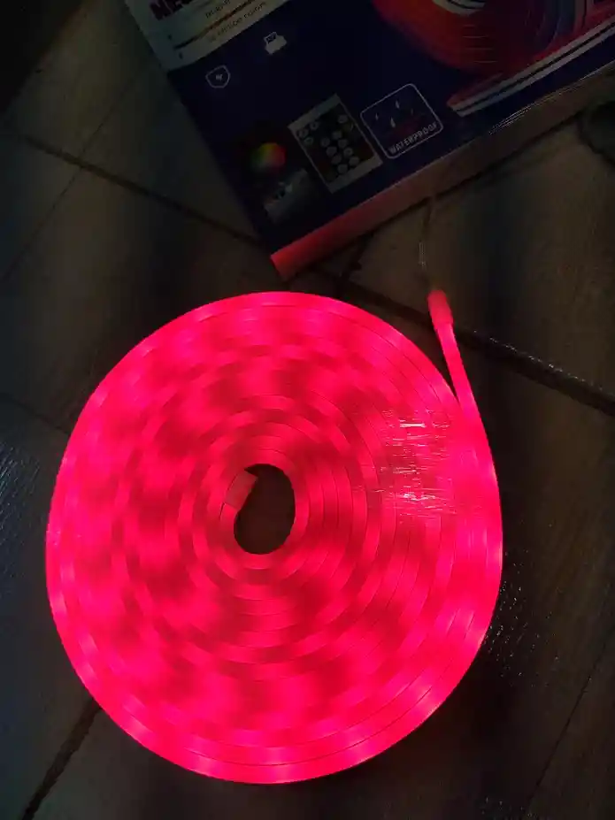 Tira De Luz Led Neon Flex 5 Metros Rgb Gruesa Alta Calidad Compatible Con Celular