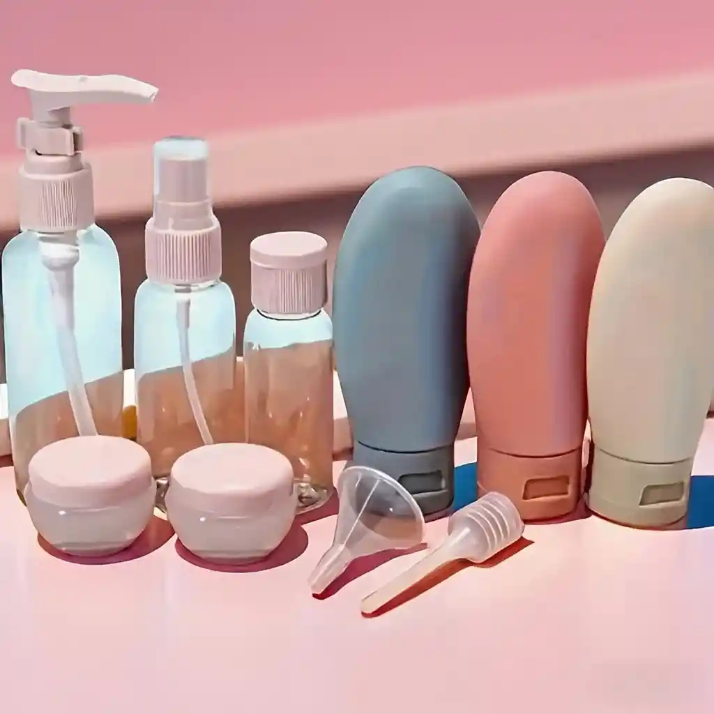 Set De Botellas De Viaje Con Bolsa Para Liquidos Vacios