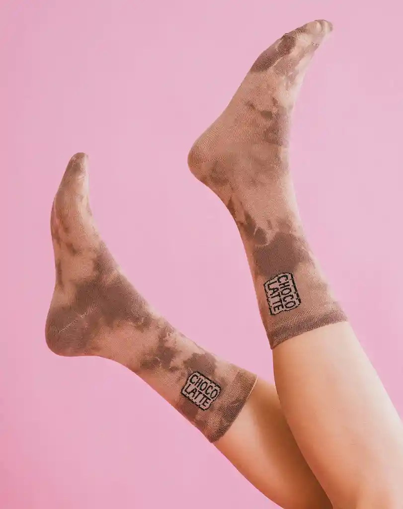 Medias Unisex Largas Café Dibujo + Empaque