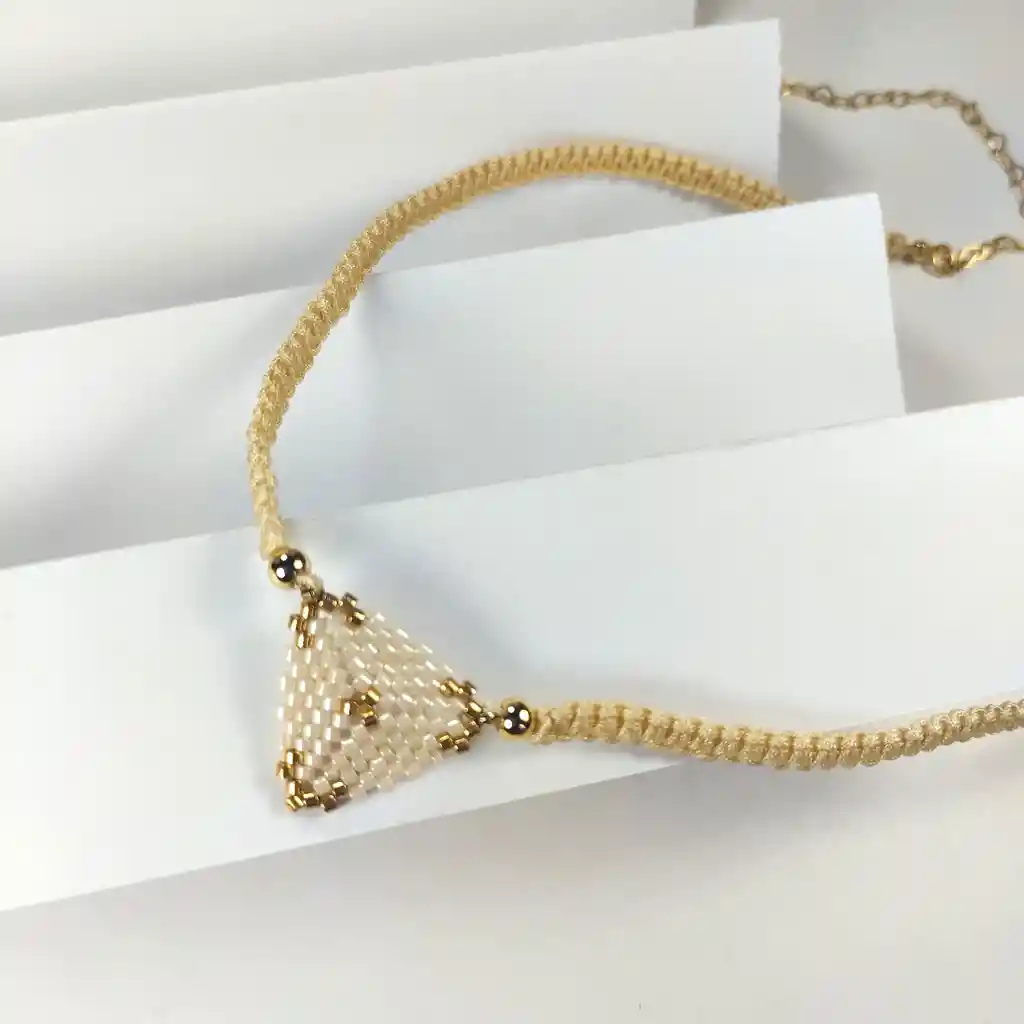 Collar Luz De Tierra