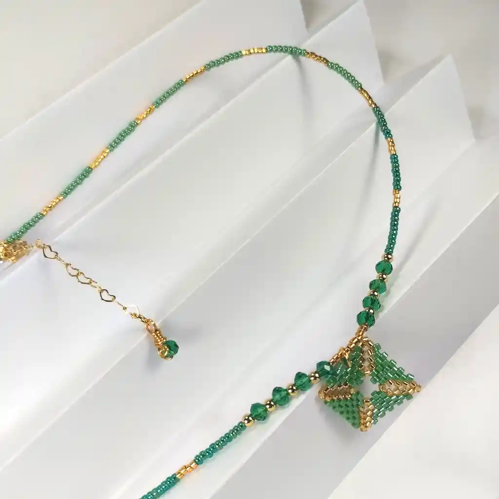 Collar Esmeralda Viva