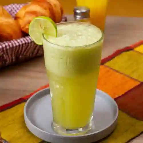 Limonada de Yerbabuena