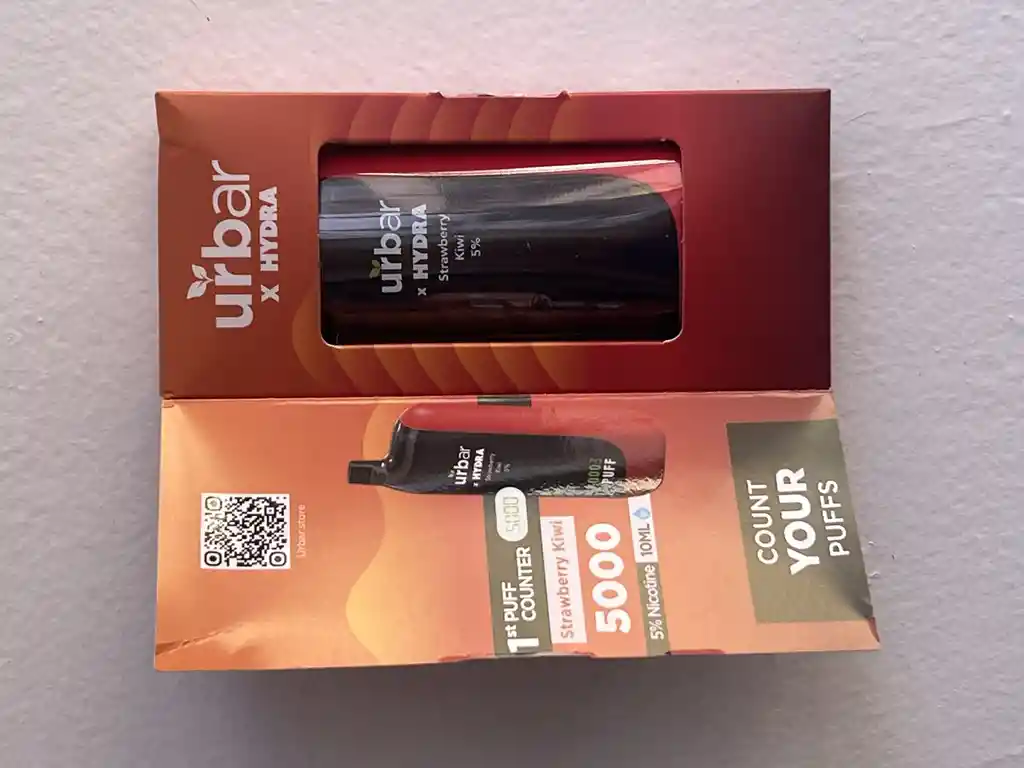 Urbar Hasta 7000 Puff Strawberry Kiwi Recargable Vape