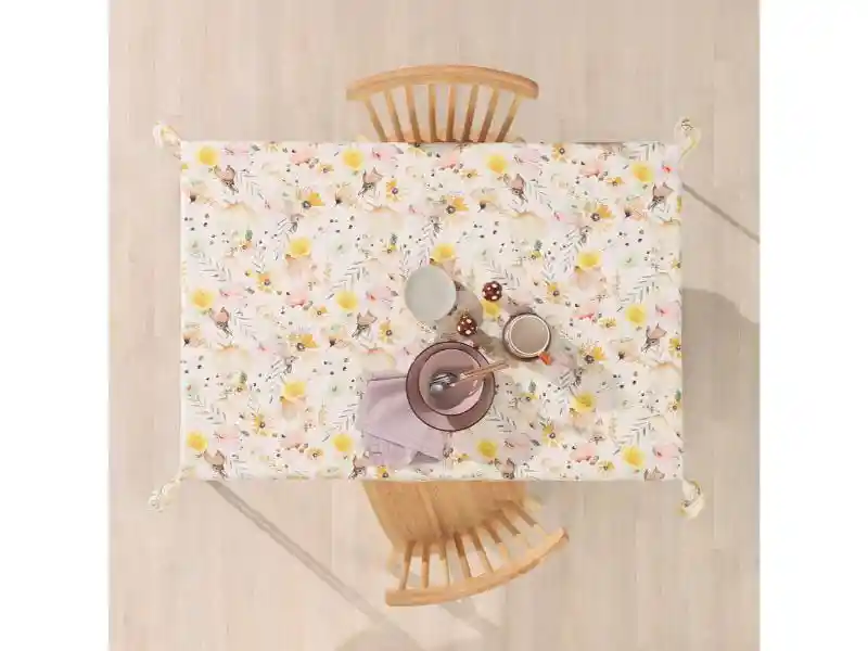 Mantel Con Estampado Floral 150 X 250 Cm