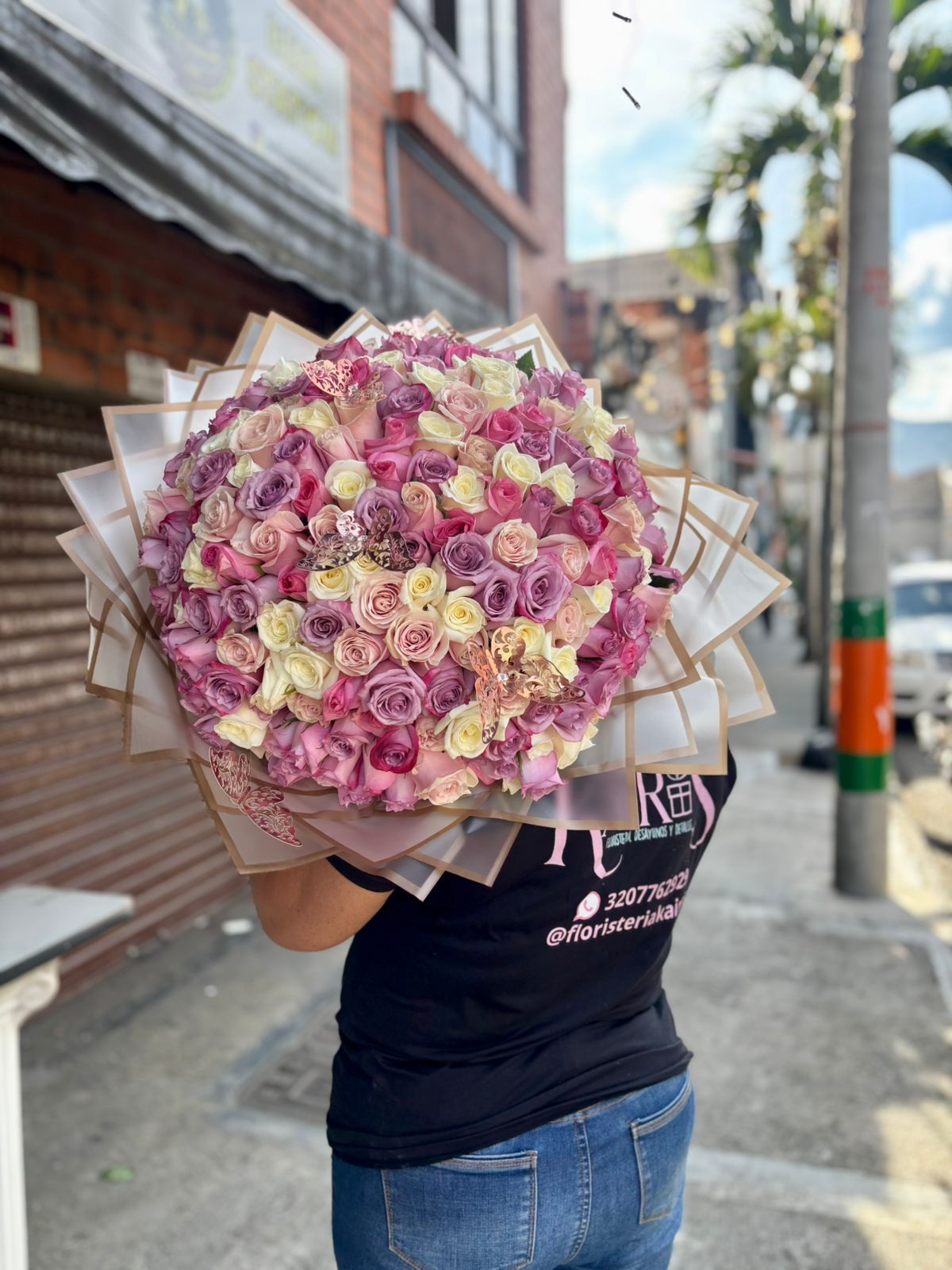 Bouquet De 200 Rosas - Rappi