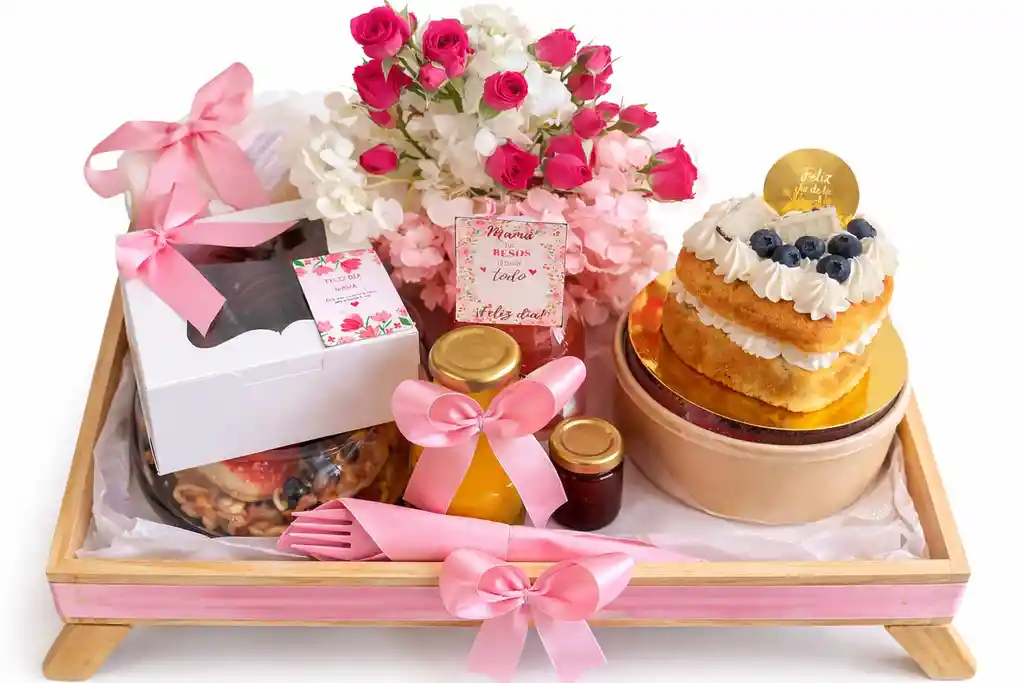 Desayuno Sorpresa Y Celebración Dia De Las Madres