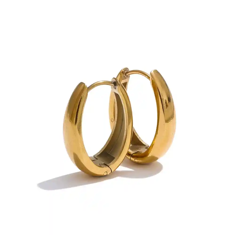 More Aretes U Gold