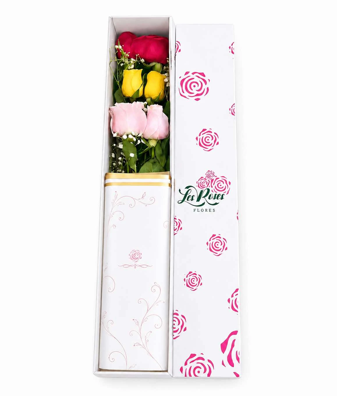 Caja De Rosas De Colores X6 — Celebraciones. Arreglo floral de Flores Les Roses con envío a domicilio en Bogotá.